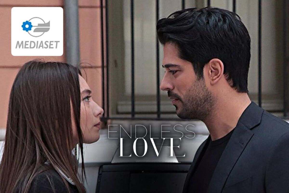 Nihan e Kemal in Endless Love logo Mediaset-